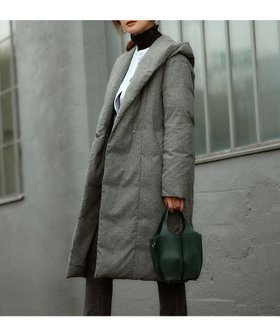 【23区/NIJYUSANKU】 LIMONTA ダウン ガウンコート人気、トレンドファッション・服の通販 founy(ファニー) ファッション Fashion レディースファッション Fashion for Women アウター Coat / Outerwear Collection コート・ロングコート・ピーコート Long Coats, Peacoats & More レディースジャケット・軽アウター Jackets アクセサリー Fashion Accessories イタリア Italy ガウン Gown, Robe ジャケット Jacket, Outerwear ダウン Down, Puffer バランス Balance, Style Balance ファブリック Fabric, Textile リボン Ribbon, Bow A/W・秋冬 Autumn/Winter 2023年 2023 2023-2024秋冬・A/W Autumn/Winter 2023–24 AW23–24 エレガント 上品 Elegant |ID:prp329100004713171