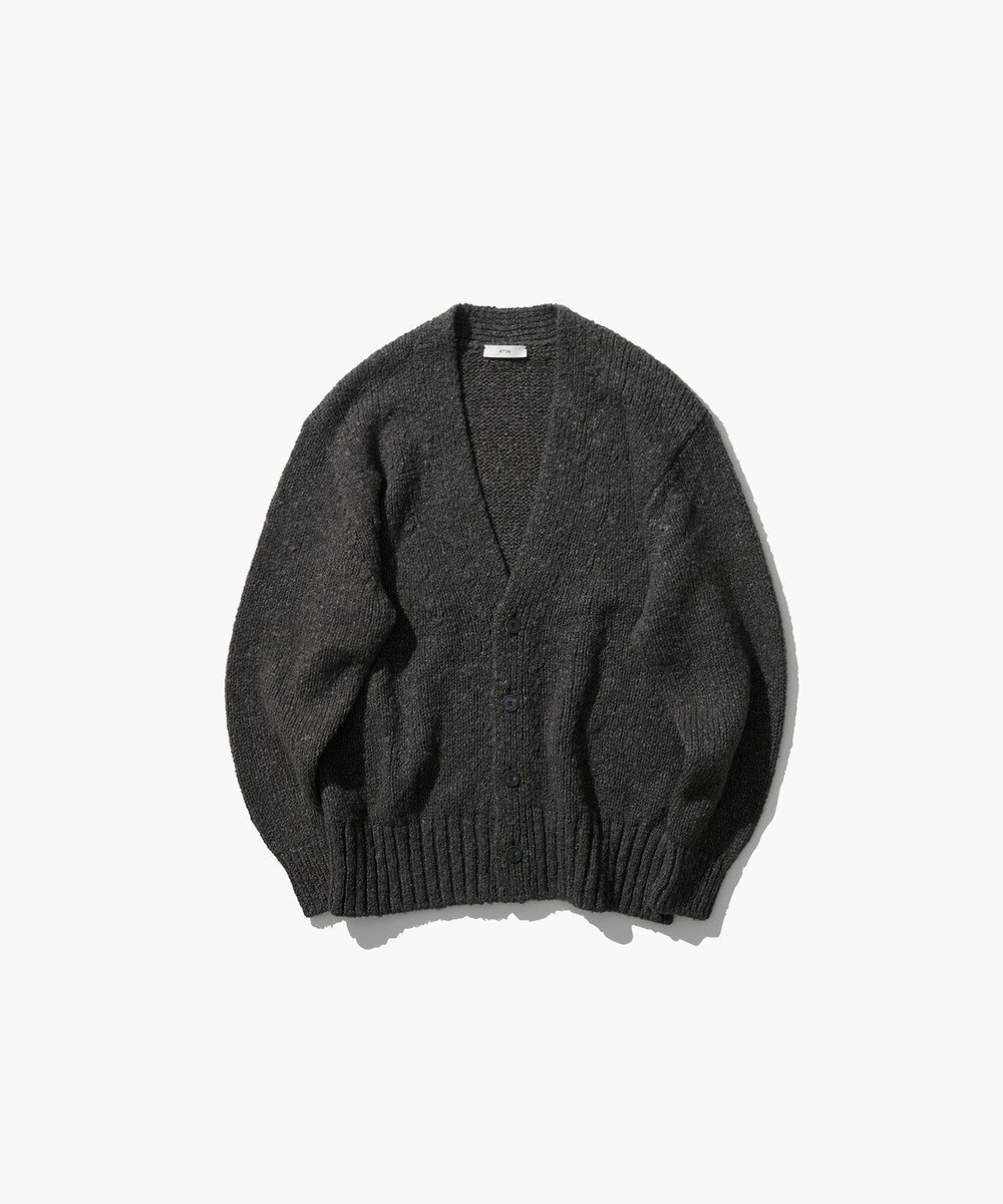 【エイトン/ATON】のSILK TAM Vネックカーディガン インテリア・キッズ・メンズ・レディースファッション・服の通販 founy(ファニー) 　ファッション　Fashion　レディースファッション　Fashion for Women　トップス・カットソー　Cut & Sew Tops　カーディガン・羽織り　Layered Style Cardigans　Vネックトップス　V-Neck Tops / V-Cut Neckline Shirts　カーディガン　Cardigan, Knitwear　シルク　Silk, 100% Silk　ランダム　Random, Irregular　A/W・秋冬　Autumn/Winter　CHARCOAL GRAY|ID: prp329100004713179 ipo3291000000034047397