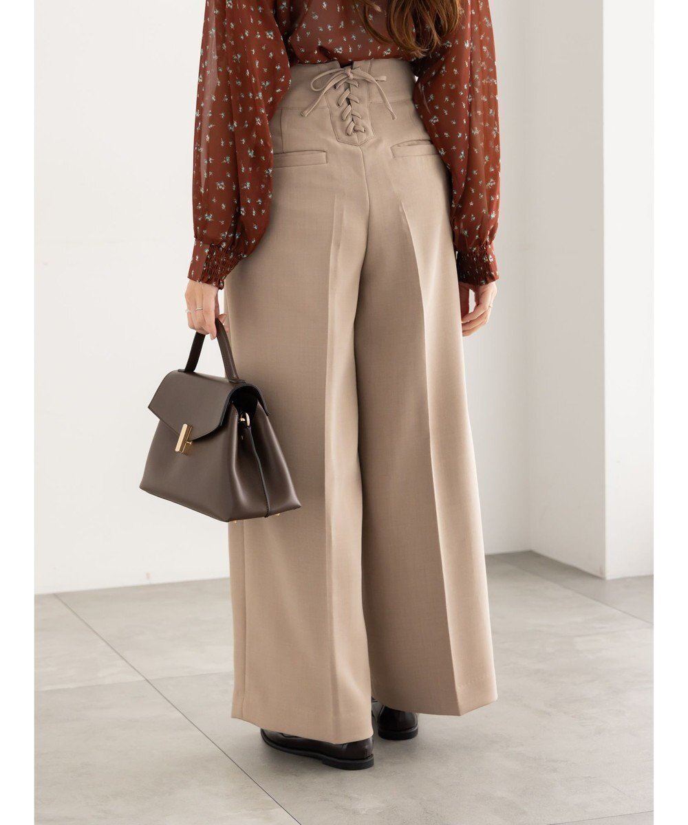 【テチチ/Te chichi】のバックレースアップロングパンツ《2025Autumn catalog vol.2 item》 インテリア・キッズ・メンズ・レディースファッション・服の通販 founy(ファニー) 　ファッション　Fashion　レディースファッション　Fashion for Women　パンツ　Pants & Trousers　2025年　2025　2025-2026秋冬・A/W　Autumn/Winter 2025–26 AW25–26　おすすめ　Recommended / Our Picks　ストレッチ　Stretch, Stretchy Fabric　センター　Center, Center Line　夏　Summer　S/S・春夏　SS, Spring/Summer, Warm Season　A/W・秋冬　Autumn/Winter　ベージュ|ID: prp329100004714225 ipo3291000000034058316