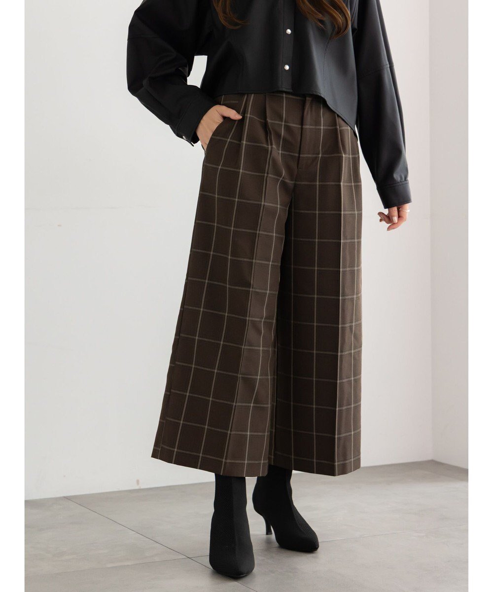 【テチチ/Te chichi】のパターンアソートワイドクロップトパンツ インテリア・キッズ・メンズ・レディースファッション・服の通販 founy(ファニー) 　ファッション　Fashion　レディースファッション　Fashion for Women　パンツ　Pants & Trousers　クロップド　Cropped, Short Length　タイツ　Tights, Legwear　チェック　Check, Plaid, Tartan　フィット　Fit, Slim Fit　ベーシック　Basic, Essential　ワイド　Wide, Wide Fit　ビジネス 仕事 通勤　Business / Work / Commuting　夏　Summer　S/S・春夏　SS, Spring/Summer, Warm Season　無地　Plain, Solid Color　秋　Autumn　A/W・秋冬　Autumn/Winter　ブラウン|ID: prp329100004714242 ipo3291000000034058377