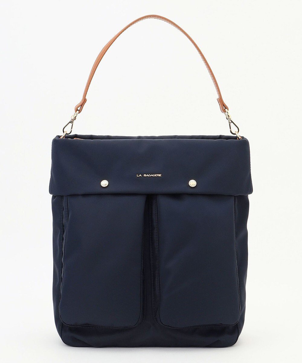 【ラ バガジェリー/LA BAGAGERIE】のダブルフロントポケット2WAYビッグショルダー インテリア・キッズ・メンズ・レディースファッション・服の通販 founy(ファニー) ファッション Fashion レディースファッション Fashion for Women ショルダー Shoulder, Shoulder Strap シンプル Simple, Minimal スマート Smart, Elegant ダブル Double, Double-Breasted ビッグ Big, Oversized フロント Front, Front Design ポケット Pocket, Pocket Detail マグネット Magnet, Magnetic Closure ネイビー|ID: prp329100004714259 ipo3291000000034058441