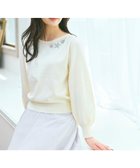 【フェルゥ/Feroux】のブローチデザインニット プルオーバー 人気、トレンドファッション・服の通販 founy(ファニー) ファッション Fashion レディースファッション Fashion for Women トップス・カットソー Cut & Sew Tops ニット Knit Tops & Sweaters カジュアルプルオーバー・ニットトップス Pullovers & Knit Tops / Casual Pullovers アクセサリー Fashion Accessories インナー Innerwear クラシカル Classical, Vintage-Inspired クラシック Classic, Timeless Style スリーブ Sleeve, Long Sleeve / Short Sleeve セーター Sweater, Knitwear デコルテ Décolleté, Neckline バランス Balance, Style Balance ビジュー Bijou, Jewel-like Accent ブローチ Brooch, Pin Brooch ロング Long, Long-Length エレガント 上品 Elegant 無地 Plain, Solid Color A/W・秋冬 Autumn/Winter thumbnail アイボリー系|ID: prp329100004714265 ipo3291000000035546765