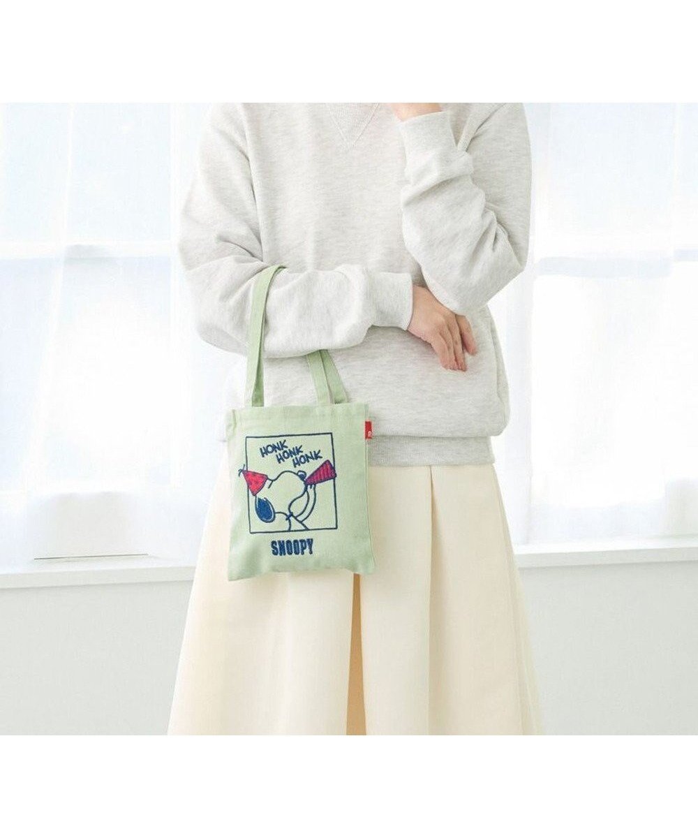 【ルートート/ROOTOTE】の8444【スヌーピー】IP.ベビールー.ピーナッツ-0T 人気、トレンドファッション・服の通販 founy(ファニー) 　ファッション　Fashion　レディースファッション　Fashion for Women　バッグ　Bags　カメラ　Camera Accessories　財布　Wallet, Purse　ネップ　Nepp, Slub Yarn　ハンカチ　Handkerchief, Hanky　フラット　Flat, Flat Shoes　プリント　Print, Printed Pattern　ベビー　Baby, Babywear　ポケット　Pocket, Pocket Detail　ポーチ　Pouch, Small Case　ランダム　Random, Irregular　新作・新入荷　New Arrivals / New In　 other-1|ID: prp329100004714272 ipo3291000000034058525