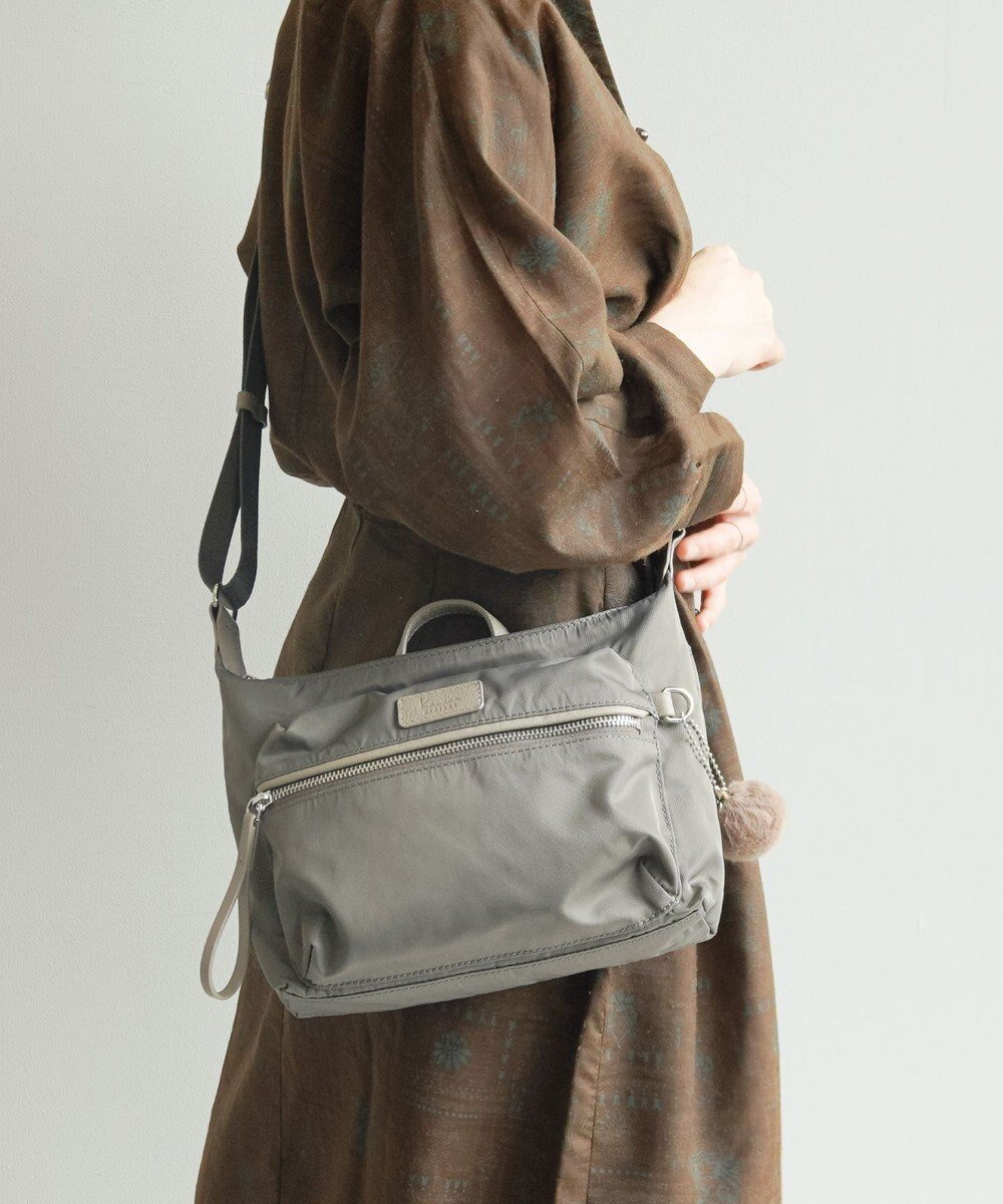 【エース バッグズ アンド ラゲッジ/ACE BAGS & LUGGAGE / MEN】のkanana project PJ-15 ライトリーバッグ 舟形ショルダー 17371 カナナプロジェクト 軽量 インテリア・キッズ・メンズ・レディースファッション・服の通販 founy(ファニー) 　ファッション　Fashion　メンズファッション　Fashion for Men　バッグ　Bags　エアリー　Airy Texture　エレガント 上品　Elegant　オケージョン　Occasion Wear　軽量　Lightweight, Ultra Light　ショルダー　Shoulder, Shoulder Strap　フロント　Front, Front Design　ポケット　Pocket, Pocket Detail　グレージュ|ID: prp329100004714341 ipo3291000000034058897