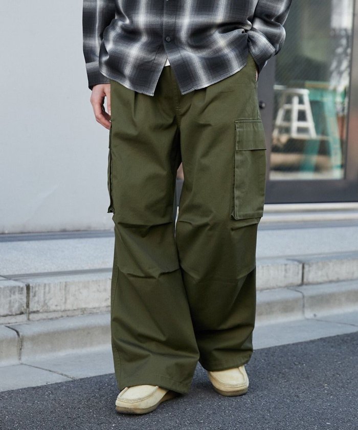 【ウィゴー/WEGO / MEN】の【ウエストゴム/SMLサイズ展開】イージーワイドカーゴパンツ インテリア・キッズ・メンズ・レディースファッション・服の通販 founy(ファニー) https://founy.com/ ファッション Fashion メンズファッション Fashion for Men ボトムス Bottoms 春 Spring 秋 Autumn グラフィック Graphic, Graphic Design スマホ Smartphone, Mobile Device チェック Check, Plaid, Tartan ドローコード Drawcord, Drawstring Cord ベスト Vest, Waistcoat ミリタリー Military, Army Style ワイド Wide, Wide Fit 冬 Winter / This Winter S/S・春夏 SS, Spring/Summer, Warm Season おすすめ Recommended / Our Picks 夏 Summer |ID: prp329100004714350 ipo3291000000034058927