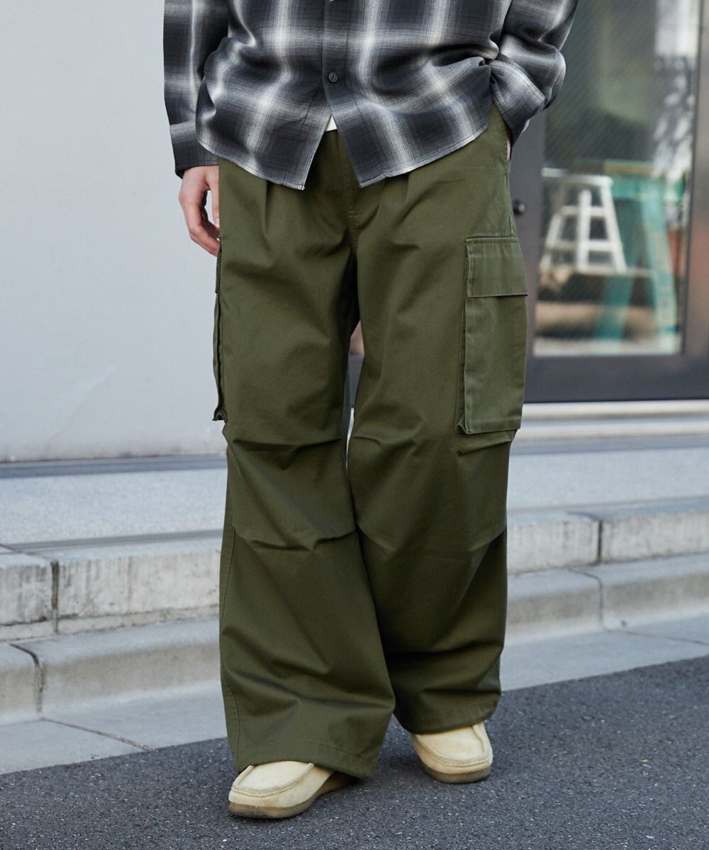 【ウィゴー/WEGO / MEN】の【ウエストゴム/SMLサイズ展開】イージーワイドカーゴパンツ 人気、トレンドファッション・服の通販 founy(ファニー) 　ファッション　Fashion　メンズファッション　Fashion for Men　ボトムス　Bottoms　春　Spring　秋　Autumn　グラフィック　Graphic, Graphic Design　スマホ　Smartphone, Mobile Device　チェック　Check, Plaid, Tartan　ドローコード　Drawcord, Drawstring Cord　ベスト　Vest, Waistcoat　ミリタリー　Military, Army Style　ワイド　Wide, Wide Fit　冬　Winter / This Winter　S/S・春夏　SS, Spring/Summer, Warm Season　おすすめ　Recommended / Our Picks　夏　Summer　 other-1|ID: prp329100004714350 ipo3291000000034058927