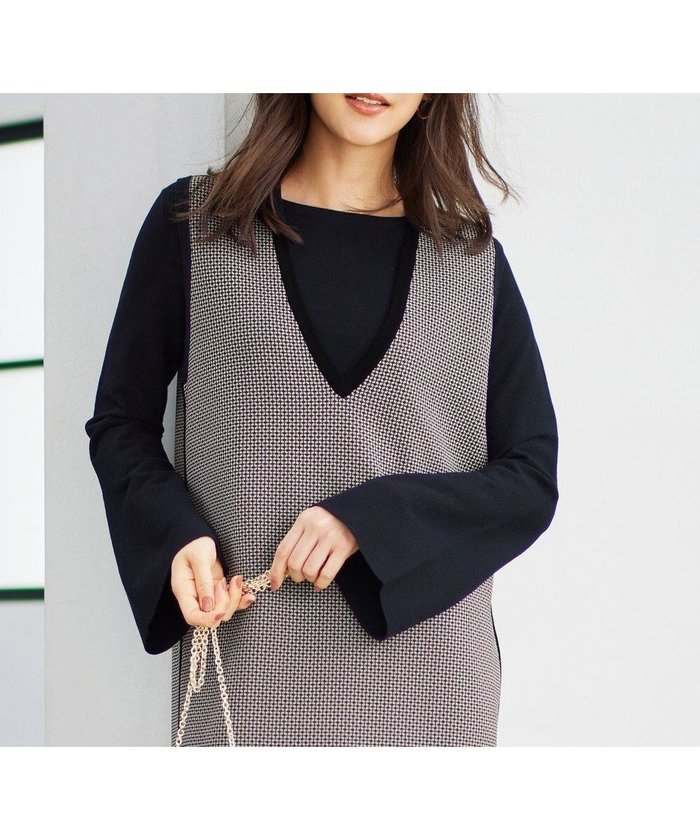 【自由区/JIYU-KU】の【セットアップ対応・洗える】レーヨンストレッチフレアスリーブ ニット インテリア・キッズ・メンズ・レディースファッション・服の通販 founy(ファニー) https://founy.com/ ファッション Fashion レディースファッション Fashion for Women トップス・カットソー Cut & Sew Tops ニット Knit Tops & Sweaters セットアップ Matching Sets レディーストップス・ブラウス Tops & Blouses / Assorted Women's Tops おすすめ Recommended / Our Picks エレガント 上品 Elegant ストレッチ Stretch, Stretchy Fabric スリーブ Sleeve, Long Sleeve / Short Sleeve セットアップ Set-Up, Coordinated Outfit セーター Sweater, Knitwear フレア Flare, Flared 洗える Machine Washable A/W・秋冬 Autumn/Winter |ID: prp329100004714375 ipo3291000000034484591