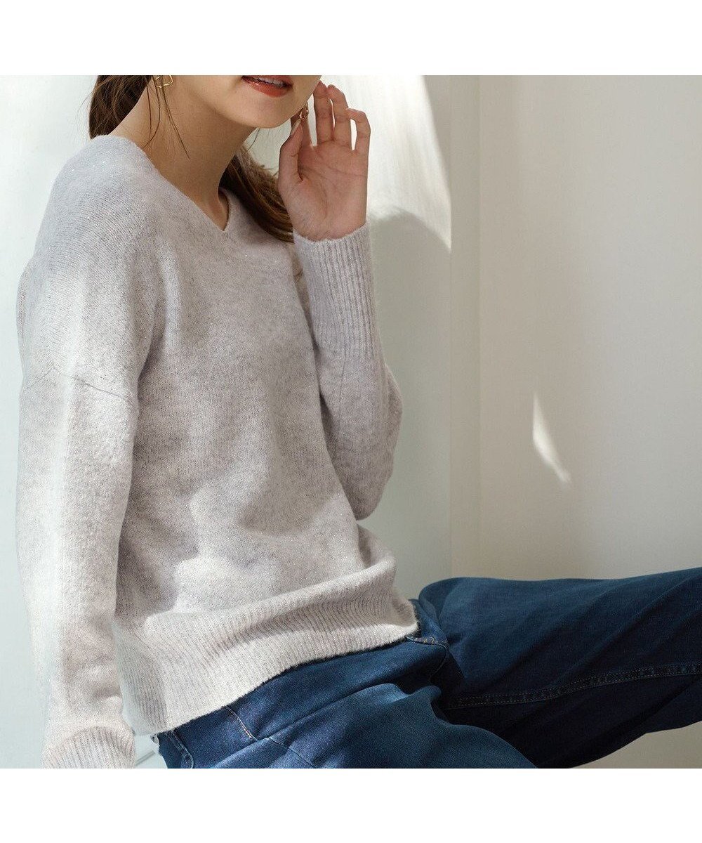【エニー/ANY】のシャイニースパンコールVネックニット インテリア・キッズ・メンズ・レディースファッション・服の通販 founy(ファニー) ファッション Fashion レディースファッション Fashion for Women トップス・カットソー Cut & Sew Tops ニット Knit Tops & Sweaters Vネックトップス V-Neck Tops / V-Cut Neckline Shirts おすすめ Recommended / Our Picks インナー Innerwear カットソー Cut and Sewn Top シャイニー Shiny, Glossy Finish スパンコール Sequins, Sequin Embellishment セーター Sweater, Knitwear トレンド Trend, Trending Now A/W・秋冬 Autumn/Winter グレー|ID: prp329100004714382 ipo3291000000034366043