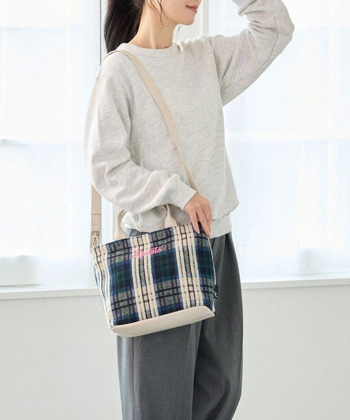【ルートート/ROOTOTE】の3646【2way】SC.スクエア.マテリアル-A インテリア・キッズ・メンズ・レディースファッション・服の通販 founy(ファニー) https://founy.com/ ファッション Fashion レディースファッション Fashion for Women カメラ Camera Accessories ショルダー Shoulder, Shoulder Strap シンプル Simple, Minimal ジャケット Jacket, Outerwear スクエア Square, Square Shape 財布 Wallet, Purse チェック Check, Plaid, Tartan プリント Print, Printed Pattern ポケット Pocket, Pocket Detail ポーチ Pouch, Small Case ミックス Mix, Mixed Style ランダム Random, Irregular リップ Lip, Lip Motif 新作・新入荷 New Arrivals / New In |ID: prp329100004714385 ipo3291000000034059280