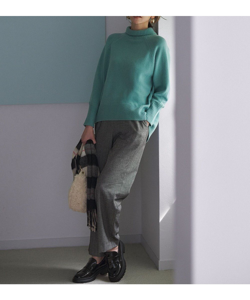 【組曲/KUMIKYOKU】の【加藤ローサさん着用】ツイル起毛ストレート パンツ インテリア・キッズ・メンズ・レディースファッション・服の通販 founy(ファニー) 　ファッション　Fashion　レディースファッション　Fashion for Women　パンツ　Pants & Trousers　シンプル　Simple, Minimal　スタイリッシュ　Stylish, Fashionable　ストレート　Straight, Straight Cut　ツイル　Twist, Twisted Detail　バランス　Balance, Style Balance　モノトーン　Monotone, Black and White　リラックス　Relax, Relaxed Fit　A/W・秋冬　Autumn/Winter　モノトーン系7|ID: prp329100004714396 ipo3291000000034768997