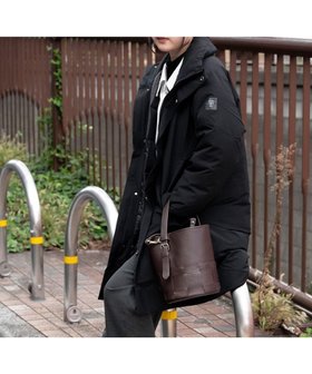 【ファクション/FACTION】のYUKIZURI ダウンコート 人気、トレンドファッション・服の通販 founy(ファニー) ファッション Fashion レディースファッション Fashion for Women アウター Coat / Outerwear Collection コート・ロングコート・ピーコート Long Coats, Peacoats & More レディースジャケット・軽アウター Jackets ダウンジャケット・軽量ダウン Warm & Lightweight Down Jackets アウトドア Outdoor Clothing ウォッシャブル Machine Washable 洗える Machine Washable 軽量 Lightweight, Ultra Light シンプル Simple, Minimal ジャケット Jacket, Outerwear ストレッチ Stretch, Stretchy Fabric ダウン Down, Puffer フェザー Feather, Feather Detail フォーマル Formal, Dressy フロント Front, Front Design ポケット Pocket, Pocket Detail マフラー Scarf, Muffler A/W・秋冬 Autumn/Winter S/S・春夏 SS, Spring/Summer, Warm Season 夏 Summer ビジネス 仕事 通勤 Business / Work / Commuting |ID:prp329100004715631