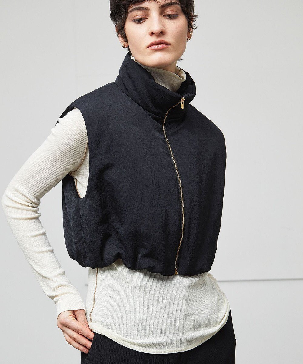 【ベイジ,/BEIGE,】のNIQUET / ショートベスト インテリア・キッズ・メンズ・レディースファッション・服の通販 founy(ファニー) 　ファッション　Fashion　レディースファッション　Fashion for Women　アウター　Coat / Outerwear Collection　トップス・カットソー　Cut & Sew Tops　ベスト&ジレ / 重ね着スタイル　Vests & Gilets　カットソー　Cut and Sewn Top　ショート　Short, Short Length　ダウン　Down, Puffer　トレンド　Trend, Trending Now　ベスト　Vest, Waistcoat　ロング　Long, Long-Length　A/W・秋冬　Autumn/Winter　Black|ID: prp329100004715636 ipo3291000000034069924