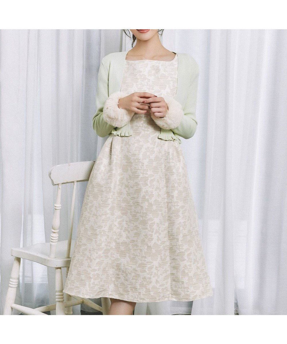 【トッカ/TOCCA】の【00サイズあり・消臭】MELANGE PETAL ドレス インテリア・キッズ・メンズ・レディースファッション・服の通販 founy(ファニー) 　ファッション　Fashion　レディースファッション　Fashion for Women　ワンピース　Dresses　フォーマル・パーティードレス・結婚式用ドレス　Elegant & Casual Dresses　2025年　2025　2025-2026秋冬・A/W　Autumn/Winter 2025–26 AW25–26　冬　Winter / This Winter　ジャカード／ジャガード　Jacquard, Woven Pattern　ドレス　Dress, One-Piece　バランス　Balance, Style Balance　フィット　Fit, Slim Fit　フレア　Flare, Flared　メランジ　Melange, Mixed Yarn　夏　Summer　S/S・春夏　SS, Spring/Summer, Warm Season　A/W・秋冬　Autumn/Winter　ベージュ系5|ID: prp329100004715696 ipo3291000000034466083