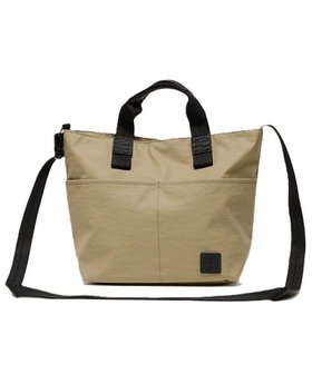 【レガロフェリーチェ/Regalo Felice】の【水やキズに強い / 軽量】トート / REGALO 人気、トレンドファッション・服の通販 founy(ファニー) ファッション Fashion レディースファッション Fashion for Women バッグ Bags キーホルダー Keychain, Key Holder コーティング Coating, Coated Finish 軽量 Lightweight, Ultra Light ショルダー Shoulder, Shoulder Strap スマート Smart, Elegant センター Center, Center Line ポケット Pocket, Pocket Detail ラップ Wrap, Wrap Design |ID:prp329100004716713