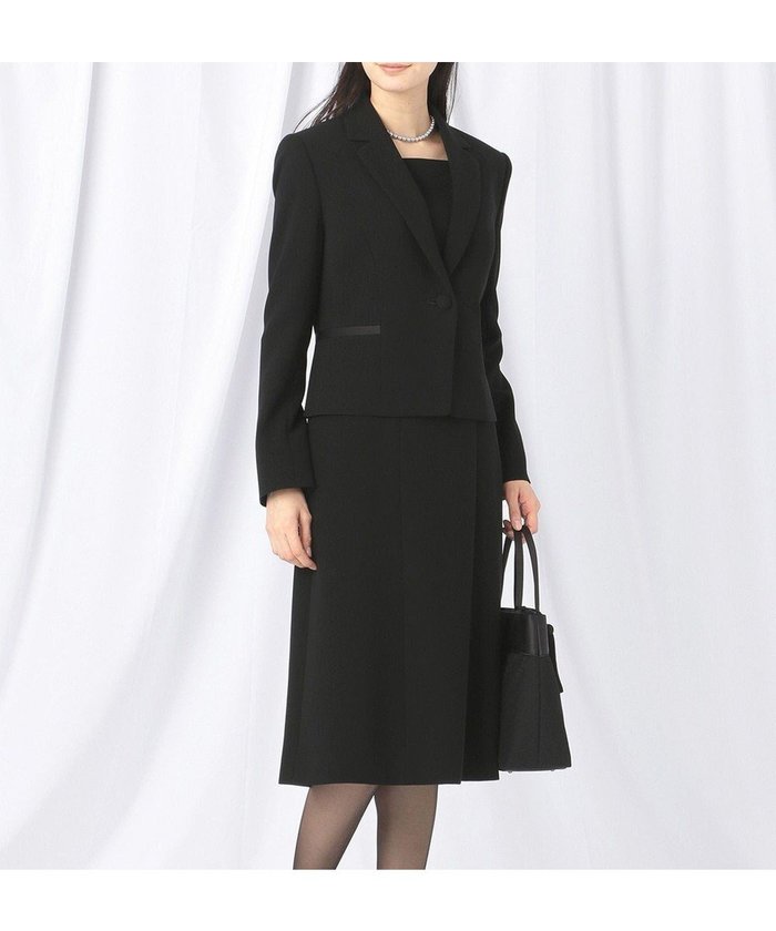 【自由区 FORMAL/JIYU-KU FORMAL】の【ストレッチ素材】NOIE15平二重 ジャケット+ワンピース インテリア・キッズ・メンズ・レディースファッション・服の通販 founy(ファニー) https://founy.com/ ファッション Fashion レディースファッション Fashion for Women アウター Coat / Outerwear Collection レディースジャケット・軽アウター Jackets スーツ Business Suits & Workwear スーツジャケット・オフィスブレザー Suit Jackets / Blazers スーツセット・2点セット・レディーススーツ Suit Sets / 2-Piece Suits / Office Suit Sets サテン Satin, Glossy Fabric シフォン Chiffon, Lightweight Fabric シンプル Simple, Minimal ジャケット Jacket, Outerwear ストレッチ Stretch, Stretchy Fabric スーツ Suit, Formalwear セットアップ Set-Up, Coordinated Outfit テーラード Tailored, Tailored Fit 夏 Summer A/W・秋冬 Autumn/Winter |ID: prp329100004716750 ipo3291000000034079711