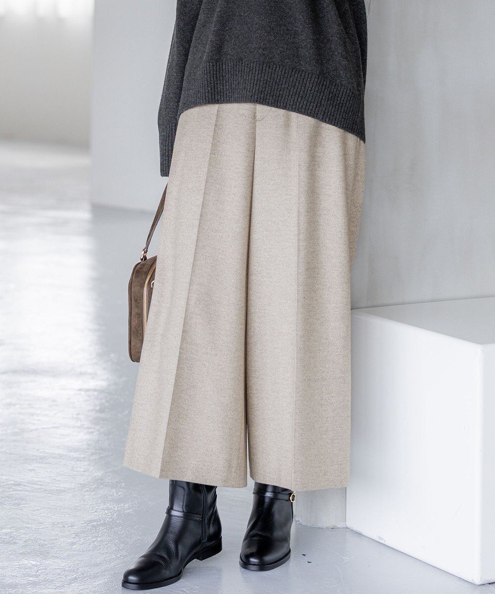 【23区/NIJYUSANKU】のラメミックスツイード クロップド パンツ インテリア・キッズ・メンズ・レディースファッション・服の通販 founy(ファニー) ファッション Fashion レディースファッション Fashion for Women パンツ Pants & Trousers エレガント 上品 Elegant クロップド Cropped, Short Length ストレッチ Stretch, Stretchy Fabric ツイード Twill, Twill Weave トレンド Trend, Trending Now バランス Balance, Style Balance モノトーン Monotone, Black and White ワイド Wide, Wide Fit A/W・秋冬 Autumn/Winter 冬 Winter / This Winter 2025年 2025 2025-2026秋冬・A/W Autumn/Winter 2025–26 AW25–26 ベージュ系|ID: prp329100004716852 ipo3291000000034080368