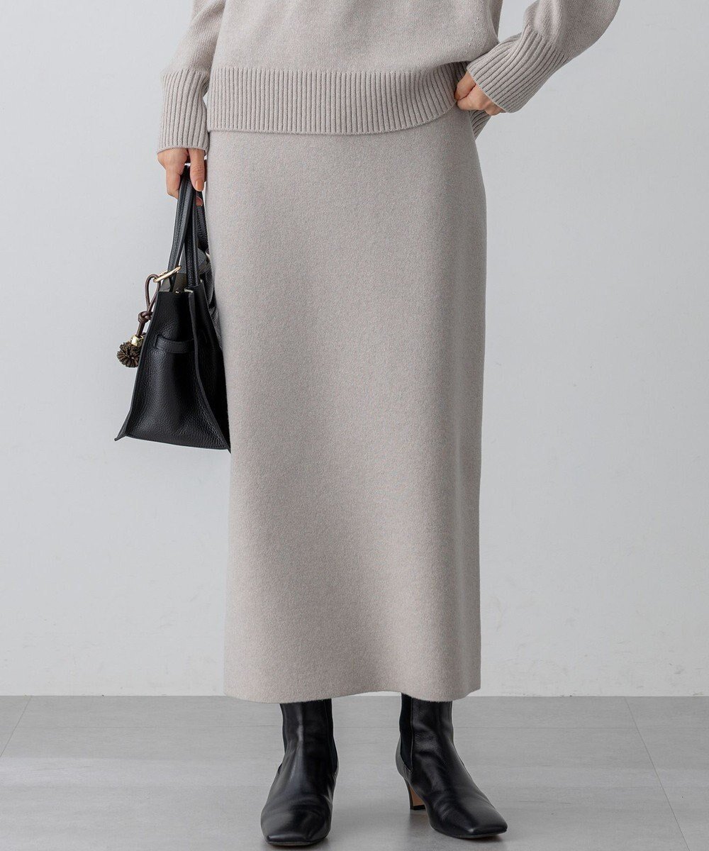 【23区/NIJYUSANKU】の【VERY12月号掲載/洗える】カシミヤブレンド Iライン ニットスカート インテリア・キッズ・メンズ・レディースファッション・服の通販 founy(ファニー) 雑誌掲載アイテム Magazine Picks & Fashion Features ファッション雑誌 Fashion Magazines ヴェリィ VERY ファッション Fashion レディースファッション Fashion for Women スカート Skirts イタリア Italy 洗える Machine Washable カーディガン Cardigan, Knitwear 12月号 December Issue シンプル Simple, Minimal スリット Slit, Slit Detail セットアップ Set-Up, Coordinated Outfit 雑誌 Magazine, Fashion Magazine タイトスカート Pencil Skirt, Tight Skirt リュクス Luxury, Elegant, High-End, Chic A/W・秋冬 Autumn/Winter 冬 Winter / This Winter おすすめ Recommended / Our Picks エレガント 上品 Elegant 2025年 2025 2025-2026秋冬・A/W Autumn/Winter 2025–26 AW25–26 ベージュ系|ID: prp329100004716857 ipo3291000000034080396