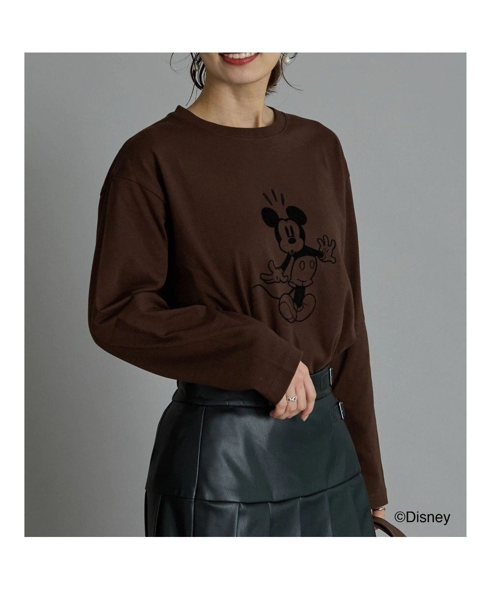 【テチチ/Te chichi】の【Disney】ミッキー/フロッキープリントロンT インテリア・キッズ・メンズ・レディースファッション・服の通販 founy(ファニー) 　ファッション　Fashion　レディースファッション　Fashion for Women　トップス・カットソー　Cut & Sew Tops　シャツ・ブラウス・オフィスカジュアル　Elegant Blouses & Button-Ups　ロングTシャツ・Tシャツ　Longline T-Shirts & Tees　カットソー・ベーシックTシャツ　Cut-and-Sewn Tops / Stretch Tees & Basics　おすすめ　Recommended / Our Picks　カットソー　Cut and Sewn Top　キャラクター　Character, Licensed Characters　ジャケット　Jacket, Outerwear　デニム　Denim, Jeans Material　夏　Summer　S/S・春夏　SS, Spring/Summer, Warm Season　A/W・秋冬　Autumn/Winter　ブラウン|ID: prp329100004716860 ipo3291000000034270166
