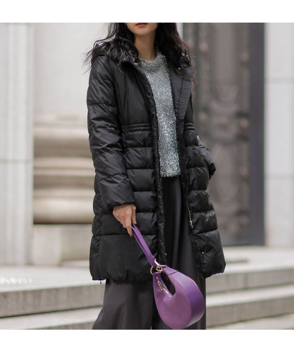 【組曲/KUMIKYOKU】のライトタフタロング ダウン インテリア・キッズ・メンズ・レディースファッション・服の通販 founy(ファニー) ファッション Fashion レディースファッション Fashion for Women アウター Coat / Outerwear Collection コート・ロングコート・ピーコート Long Coats, Peacoats & More レディースジャケット・軽アウター Jackets 軽量 Lightweight, Ultra Light シェイプ Shape, Slim Fit ジャケット Jacket, Outerwear ストール Stole, Wrap スリット Slit, Slit Detail タフタ Taffeta, Structured Fabric ダウン Down, Puffer ツイード Twill, Twill Weave 定番 Standard, Basic Item 人気 Popular, Best Seller バランス Balance, Style Balance フラット Flat, Flat Shoes フレア Flare, Flared プリント Print, Printed Pattern 無地 Plain, Solid Color ロング Long, Long-Length A/W・秋冬 Autumn/Winter エレガント 上品 Elegant ブラック系|ID: prp329100004716879 ipo3291000000035580879