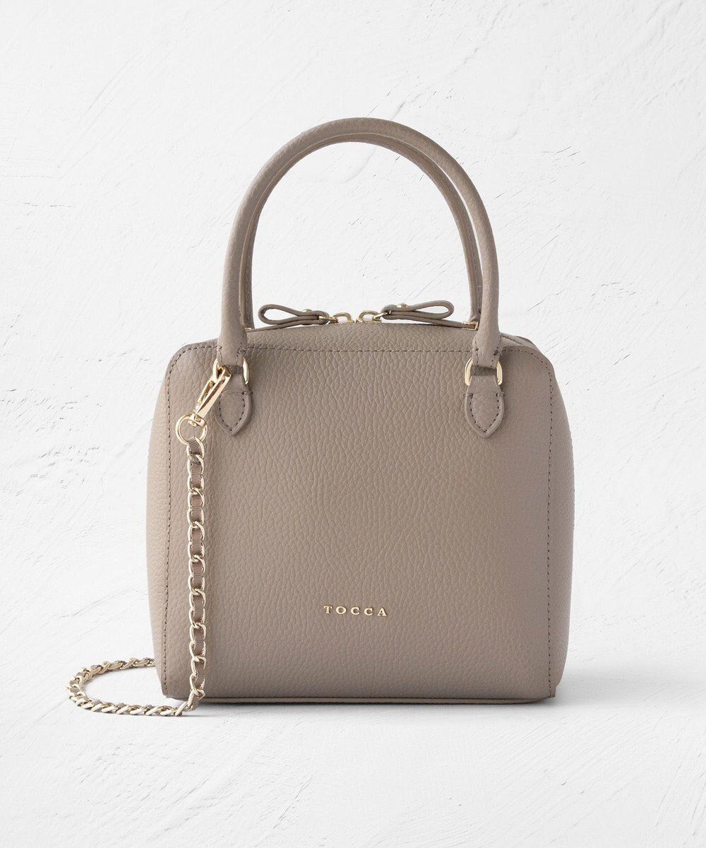 【トッカ/TOCCA】のECLAT CARRE LEATHERBAG レザーバッグ インテリア・キッズ・メンズ・レディースファッション・服の通販 founy(ファニー) 　ファッション　Fashion　レディースファッション　Fashion for Women　バッグ　Bags　コンパクト　Compact, Small Size　ショルダー　Shoulder, Shoulder Strap　シンプル　Simple, Minimal　財布　Wallet, Purse　チェーン　Chain, Chain Strap　フェミニン　Feminine, Girly　フォルム　Silhouette, Form　ボストンバッグ　Boston Bag, Retro Bag　モダン　Modern, Contemporary　新作・新入荷　New Arrivals / New In　ベージュ系|ID: prp329100004716946 ipo3291000000034080690