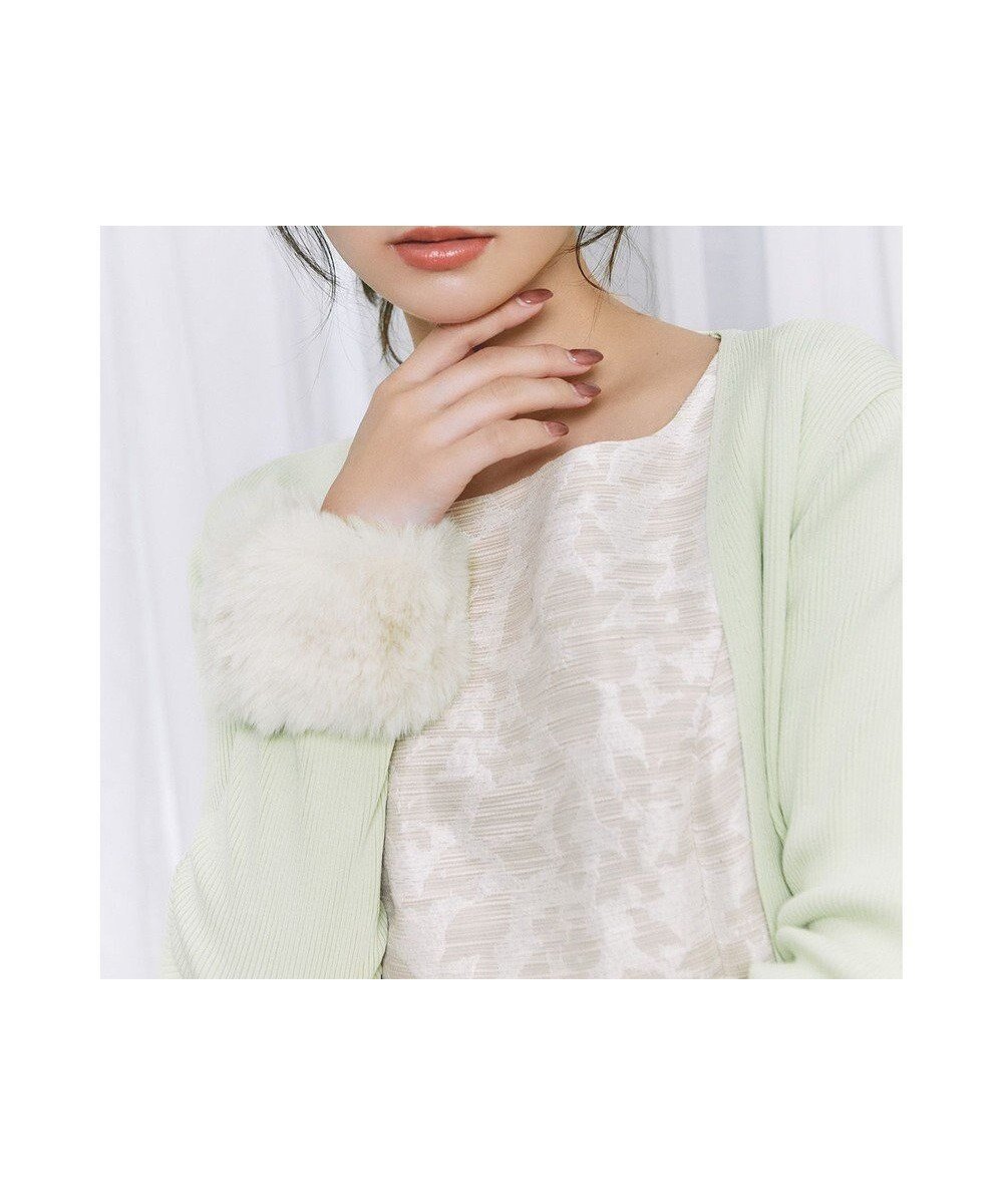 【トッカ/TOCCA】のDEERLET BUNNY ボレロ インテリア・キッズ・メンズ・レディースファッション・服の通販 founy(ファニー) 　ファッション　Fashion　レディースファッション　Fashion for Women　アウター　Coat / Outerwear Collection　ボレロ・ショート丈ジャケット / ドレス羽織りに　Boleros & Short Jackets　エレガント 上品　Elegant　カフス　Cuff Design　クラシカル　Classical, Vintage-Inspired　コンパクト　Compact, Small Size　シンプル　Simple, Minimal　ドレス　Dress, One-Piece　人気　Popular, Best Seller　バランス　Balance, Style Balance　フェイクファー　Faux Fur, Imitation Fur　フォーマル　Formal, Dressy　ボレロ　Bolero, Short Cardigan　A/W・秋冬　Autumn/Winter　冬　Winter / This Winter　セレモニー　Ceremony　ビジネス 仕事 通勤　Business / Work / Commuting　2025年　2025　2025-2026秋冬・A/W　Autumn/Winter 2025–26 AW25–26　ライトグリーン系|ID: prp329100004716950 ipo3291000000035801401