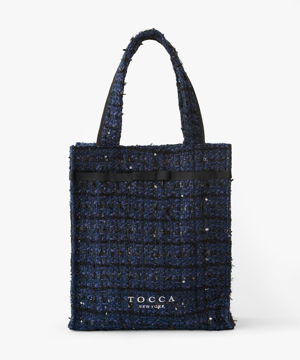 【トッカ/TOCCA】の【11/25(火)までの受注生産】【A4サイズ対応】COLOR OF GLORY CUSTOMIZED BAG カスタマイズ トートバッグ インテリア・キッズ・メンズ・レディースファッション・服の通販 founy(ファニー) 　ファッション　Fashion　レディースファッション　Fashion for Women　バッグ　Bags　エレガント 上品　Elegant　カラフル　Colorful Design　キルト　Quilt, Quilted Fabric　クラシカル　Classical, Vintage-Inspired　スペシャル　Special, Limited Edition　財布　Wallet, Purse　ツイード　Twill, Twill Weave　テクスチャー　Texture, Textured Fabric　トリミング　Trimming, Decorative Edge　フォルム　Silhouette, Form　フロント　Front, Front Design　ポケット　Pocket, Pocket Detail　リボン　Ribbon, Bow　リュクス　Luxury, Elegant, High-End, Chic　ロマンティック　Romantic, Feminine Style　新作・新入荷　New Arrivals / New In　おすすめ　Recommended / Our Picks　ビジネス 仕事 通勤　Business / Work / Commuting　2026年　2026　ネイビーツイード×細リボン|ID: prp329100004719519 ipo3291000000034103968