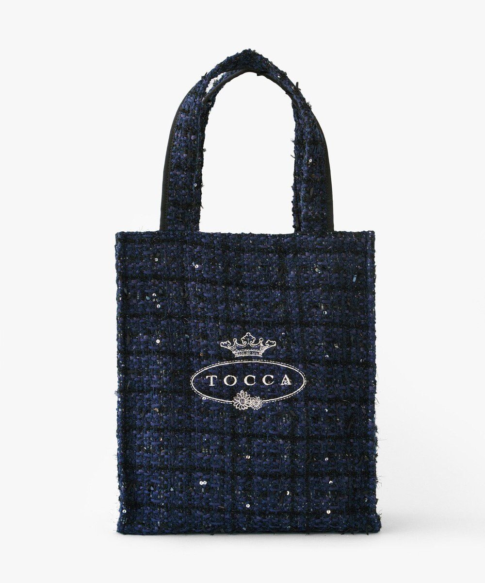 【トッカ/TOCCA】の【11/25(火)までの受注生産】【A4サイズ対応】COLOR OF GLORY CUSTOMIZED BAG カスタマイズ トートバッグ インテリア・キッズ・メンズ・レディースファッション・服の通販 founy(ファニー) 　ファッション　Fashion　レディースファッション　Fashion for Women　バッグ　Bags　エレガント 上品　Elegant　カラフル　Colorful Design　キルト　Quilt, Quilted Fabric　クラシカル　Classical, Vintage-Inspired　スペシャル　Special, Limited Edition　財布　Wallet, Purse　ツイード　Twill, Twill Weave　テクスチャー　Texture, Textured Fabric　トリミング　Trimming, Decorative Edge　フォルム　Silhouette, Form　フロント　Front, Front Design　ポケット　Pocket, Pocket Detail　リボン　Ribbon, Bow　リュクス　Luxury, Elegant, High-End, Chic　ロマンティック　Romantic, Feminine Style　新作・新入荷　New Arrivals / New In　おすすめ　Recommended / Our Picks　ビジネス 仕事 通勤　Business / Work / Commuting　2026年　2026　ネイビーツイード×ホールマーク|ID: prp329100004719519 ipo3291000000034103973