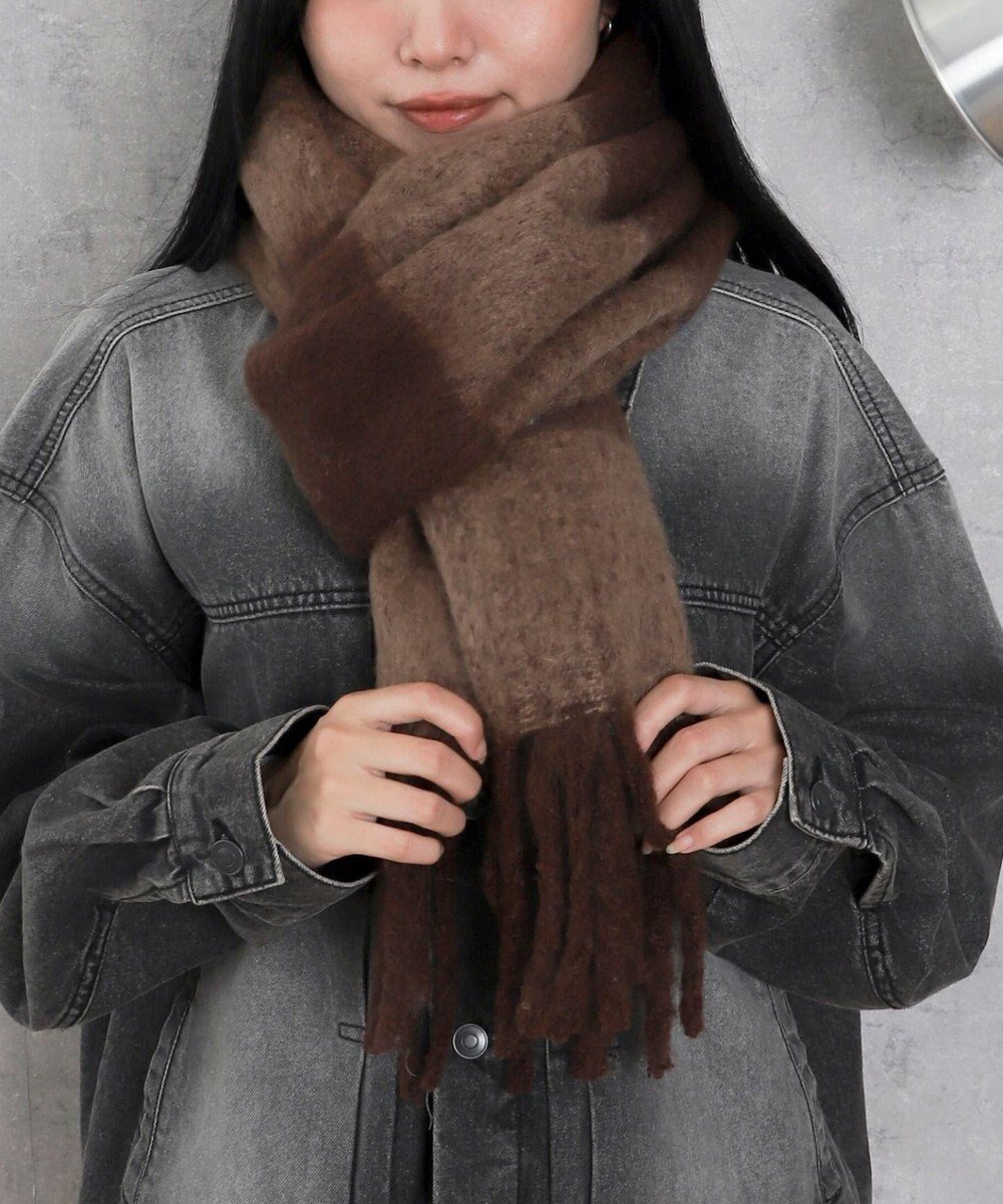 【ウィゴー/WEGO】の【マフラー/ユニセックス着用】ワイドフリンジストール インテリア・キッズ・メンズ・レディースファッション・服の通販 founy(ファニー) 　ファッション　Fashion　レディースファッション　Fashion for Women　ストール　Soft & Warm Scarves　マフラー・スヌード / 冬小物の定番　Scarves & Mufflers　シンプル　Simple, Minimal　スヌード　Snood, Infinity Scarf　スマホ　Smartphone, Mobile Device　チェック　Check, Plaid, Tartan　マフラー　Scarf, Muffler　ワンポイント　One Point, Statement Accent　A/W・秋冬　Autumn/Winter　防寒　Cold Protection, Winter-Ready　柄14|ID: prp329100004719609 ipo3291000000034104423