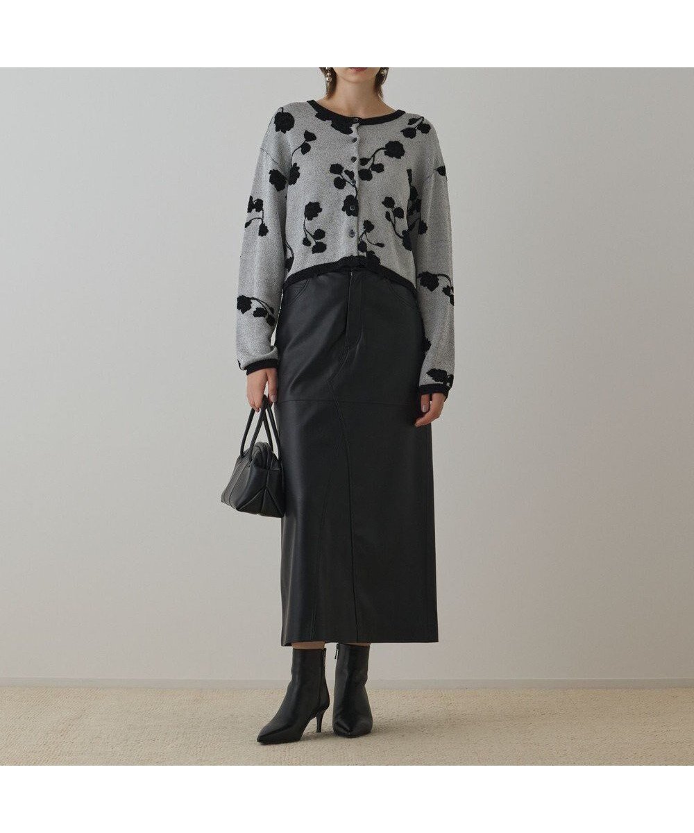 【グレース コンチネンタル/GRACE CONTINENTAL】のフクレジャガードニットカーディガン 人気、トレンドファッション・服の通販 founy(ファニー) ファッション Fashion レディースファッション Fashion for Women トップス・カットソー Cut & Sew Tops ニット Knit Tops & Sweaters カーディガン・羽織り Layered Style Cardigans カーディガン Cardigan, Knitwear コンパクト Compact, Small Size ショート Short, Short Length スタイリッシュ Stylish, Fashionable ダウン Down, Puffer バランス Balance, Style Balance フェミニン Feminine, Girly ワイド Wide, Wide Fit エレガント 上品 Elegant A/W・秋冬 Autumn/Winter other-1|ID: prp329100004719714 ipo3291000000034104922