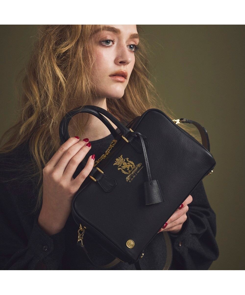 【アクセソワドゥマドモワゼルジャップ/A.D.M.J】の【牛革】クラシックアニルブリロ/ボストン25cm(ショルダーストラップ付) インテリア・キッズ・メンズ・レディースファッション・服の通販 founy(ファニー) ファッション Fashion レディースファッション Fashion for Women ダブル Double, Double-Breasted 人気 Popular, Best Seller ベーシック Basic, Essential ボストン Boston ボストンバッグ Boston Bag, Retro Bag ポケット Pocket, Pocket Detail モチーフ Motif, Design Theme リュクス Luxury, Elegant, High-End, Chic ブラック|ID: prp329100004719730 ipo3291000000034846691