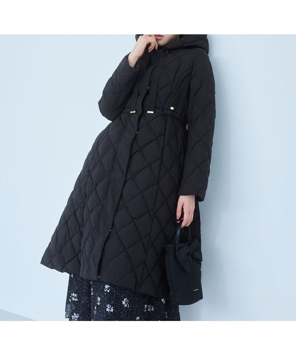 【トッカ/TOCCA】の【消臭】PLAYING CARD ロングコート インテリア・キッズ・メンズ・レディースファッション・服の通販 founy(ファニー) 　ファッション　Fashion　レディースファッション　Fashion for Women　アウター　Coat / Outerwear Collection　コート・ロングコート・ピーコート　Long Coats, Peacoats & More　レディースジャケット・軽アウター　Jackets　2025年　2025　2025-2026秋冬・A/W　Autumn/Winter 2025–26 AW25–26　冬　Winter / This Winter　エレガント 上品　Elegant　ジャケット　Jacket, Outerwear　タフタ　Taffeta, Structured Fabric　ダウン　Down, Puffer　ミドル　Middle Length, Mid Height　ロング　Long, Long-Length　A/W・秋冬　Autumn/Winter　ブラック系|ID: prp329100004719733 ipo3291000000034348783