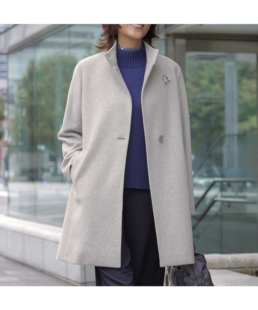 【ジェイ プレス/J.PRESS】のショートビーバー スタンドカラー コート インテリア・キッズ・メンズ・レディースファッション・服の通販 founy(ファニー) 　ファッション　Fashion　レディースファッション　Fashion for Women　アウター　Coat / Outerwear Collection　コート・ロングコート・ピーコート　Long Coats, Peacoats & More　レディースジャケット・軽アウター　Jackets　ショート　Short, Short Length　ジャケット　Jacket, Outerwear　スタンド　Stand Collar, Upright Stand　バランス　Balance, Style Balance　冬　Winter / This Winter　A/W・秋冬　Autumn/Winter　防寒　Cold Protection, Winter-Ready　トップグレー系|ID: prp329100004720765 ipo3291000000035663272