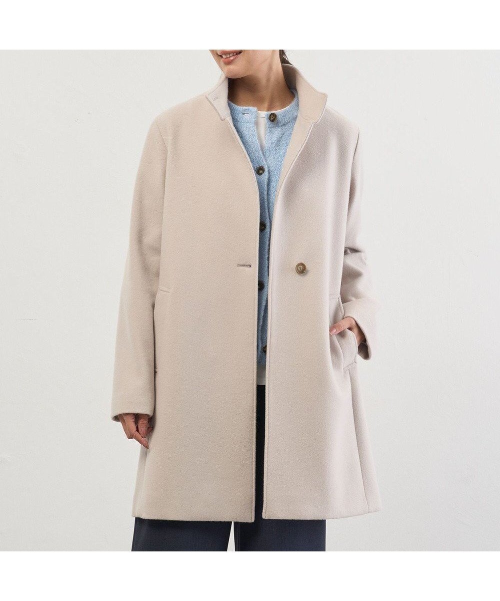 【ジェイ プレス/J.PRESS】のショートビーバー スタンドカラー コート インテリア・キッズ・メンズ・レディースファッション・服の通販 founy(ファニー) 　ファッション　Fashion　レディースファッション　Fashion for Women　アウター　Coat / Outerwear Collection　コート・ロングコート・ピーコート　Long Coats, Peacoats & More　レディースジャケット・軽アウター　Jackets　ショート　Short, Short Length　ジャケット　Jacket, Outerwear　スタンド　Stand Collar, Upright Stand　バランス　Balance, Style Balance　冬　Winter / This Winter　A/W・秋冬　Autumn/Winter　防寒　Cold Protection, Winter-Ready　ベージュ系|ID: prp329100004720765 ipo3291000000035663275