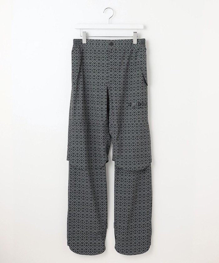 【23区 ゴルフ/23区GOLF / MEN】の【MEN】モノグラム レインパンツ 2WAYストレッチ 透湿防水 防風 撥水 ポケッタブル インテリア・キッズ・メンズ・レディースファッション・服の通販 founy(ファニー) https://founy.com/ ファッション Fashion メンズファッション Fashion for Men ボトムス Bottoms 春 Spring コンパクト Compact, Small Size 軽量 Lightweight, Ultra Light シューズ Shoes, Footwear ストレッチ Stretch, Stretchy Fabric 定番 Standard, Basic Item 人気 Popular, Best Seller フロント Front, Front Design プリント Print, Printed Pattern ポケット Pocket, Pocket Detail ポンチョ Poncho, Cape Style ポーチ Pouch, Small Case ロング Long, Long-Length S/S・春夏 SS, Spring/Summer, Warm Season 夏 Summer ゴルフ Golf 2025年 2025 2025春夏・S/S Spring/Summer 2025 SS25 |ID: prp329100004721476 ipo3291000000035184016