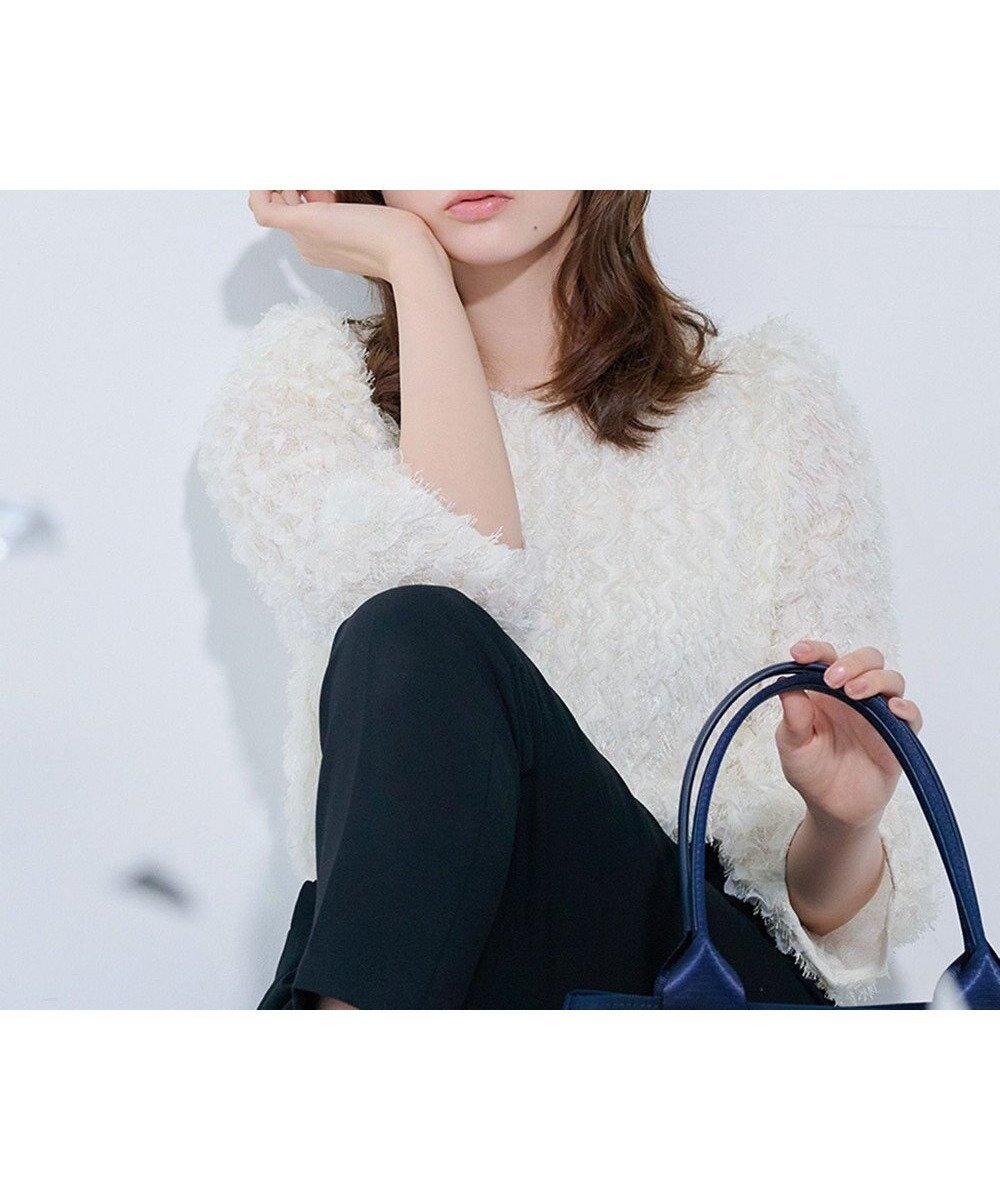 【トッカ/TOCCA】の【八木アリサさん着用】百田夏菜子さん着用】RUFFLE WALTZ ブラウス インテリア・キッズ・メンズ・レディースファッション・服の通販 founy(ファニー) 　ファッションモデル・俳優・女優　Models　女性　Women　八木アリサ　Yagi Arisa　ファッション　Fashion　レディースファッション　Fashion for Women　トップス・カットソー　Cut & Sew Tops　シャツ・ブラウス・オフィスカジュアル　Elegant Blouses & Button-Ups　2025年　2025　2025-2026秋冬・A/W　Autumn/Winter 2025–26 AW25–26　冬　Winter / This Winter　ウォッシャブル　Machine Washable　コンパクト　Compact, Small Size　シフォン　Chiffon, Lightweight Fabric　チュール　Tulip, Tulip Motif　トレンド　Trend, Trending Now　バランス　Balance, Style Balance　ラッフル　Ruffle, Frill　夏　Summer　S/S・春夏　SS, Spring/Summer, Warm Season　A/W・秋冬　Autumn/Winter　アイボリー系|ID: prp329100004721514 ipo3291000000034485526