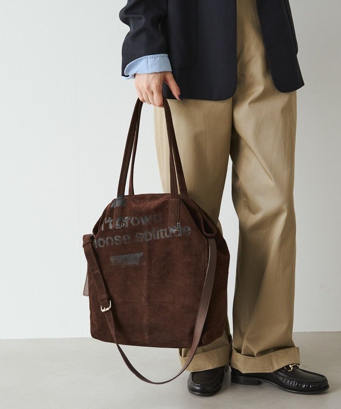 【ラシット/russet】のステンシルデザインスエード2WAYトートバッグ(CE-1639) インテリア・キッズ・メンズ・レディースファッション・服の通販 founy(ファニー) https://founy.com/ ファッション Fashion レディースファッション Fashion for Women バッグ Bags 軽量 Lightweight, Ultra Light ショルダー Shoulder, Shoulder Strap スマート Smart, Elegant フォルム Silhouette, Form プリント Print, Printed Pattern ポケット Pocket, Pocket Detail 再入荷 Restock / Back in Stock 新作・新入荷 New Arrivals / New In おすすめ Recommended / Our Picks 日本製 Made In Japan エレガント 上品 Elegant 卒業式 Graduation Ceremony ビジネス 仕事 通勤 Business / Work / Commuting 2025年 2025 2025-2026秋冬・A/W Autumn/Winter 2025–26 AW25–26 |ID: prp329100004721524 ipo3291000000034122198