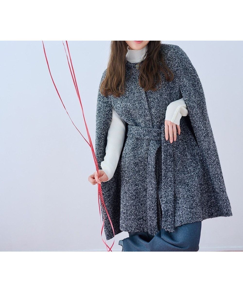 【トッカ/TOCCA】の【消臭】SNOWBERRY POCKET TWEED ポンチョ インテリア・キッズ・メンズ・レディースファッション・服の通販 founy(ファニー) 　ファッション　Fashion　レディースファッション　Fashion for Women　アウター　Coat / Outerwear Collection　レディースジャケット・軽アウター　Jackets　ポンチョ・ケープコート　Ponchos & Capes　2025年　2025　2025-2026秋冬・A/W　Autumn/Winter 2025–26 AW25–26　冬　Winter / This Winter　ジャケット　Jacket, Outerwear　スタイリッシュ　Stylish, Fashionable　ツイード　Twill, Twill Weave　トレンド　Trend, Trending Now　ポケット　Pocket, Pocket Detail　ポンチョ　Poncho, Cape Style　ループ　Loop, Loop Knit　A/W・秋冬　Autumn/Winter　ブラック系5|ID: prp329100004721525 ipo3291000000034169358