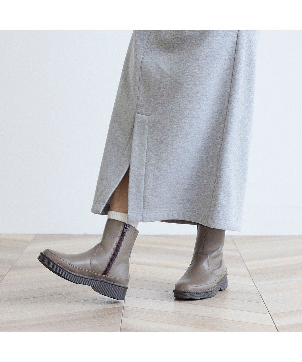 【イング/ing】のing 【WEB限定】ボリュームソールラウンドショートブーツ インテリア・キッズ・メンズ・レディースファッション・服の通販 founy(ファニー) 　ファッション　Fashion　レディースファッション　Fashion for Women　シューズ　Shoes, Footwear　ショート　Short, Short Length　シンプル　Simple, Minimal　トレンド　Trend, Trending Now　バランス　Balance, Style Balance　ベーシック　Basic, Essential　A/W・秋冬　Autumn/Winter　おすすめ　Recommended / Our Picks　オーク|ID: prp329100004722807 ipo3291000000034320061