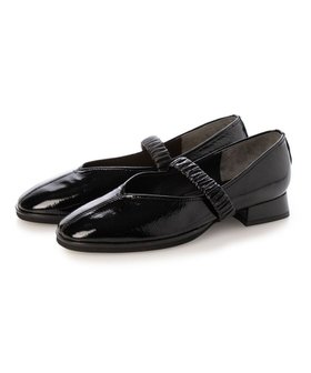 【モード エ ジャコモ/MODE ET JACOMO】のD ICI Vカットシャーリングストラップフラットシューズ 人気、トレンドファッション・服の通販 founy(ファニー) ファッション Fashion レディースファッション Fashion for Women エナメル Patent Leather 軽量 Lightweight, Ultra Light シャーリング Shirring, Ruched シューズ Shoes, Footwear シンプル Simple, Minimal トレンド Trend, Trending Now フェイクファー Faux Fur, Imitation Fur フォルム Silhouette, Form フラット Flat, Flat Shoes ラップ Wrap, Wrap Design 日本製 Made In Japan 旅行 Travel エレガント 上品 Elegant ビジネス 仕事 通勤 Business / Work / Commuting |ID:prp329100004722815