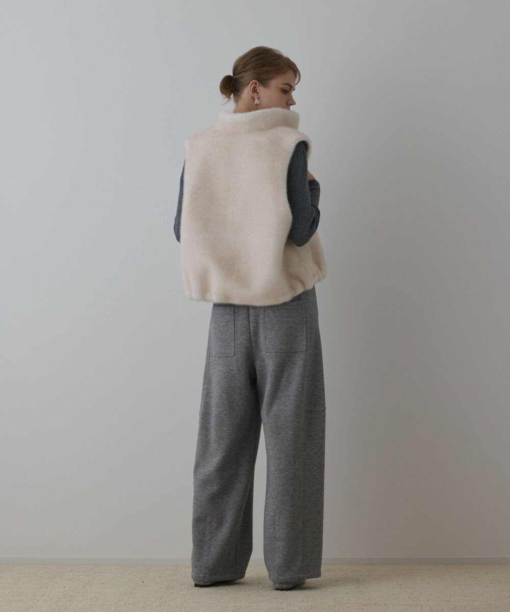 【グレース コンチネンタル/GRACE CONTINENTAL】のエッグラインカットパンツ インテリア・キッズ・メンズ・レディースファッション・服の通販 founy(ファニー) ファッション Fashion レディースファッション Fashion for Women パンツ Pants & Trousers カットソー Cut and Sewn Top スポーツ Sports, Activewear セットアップ Set-Up, Coordinated Outfit パーカー Hoodie, Parka ボンディング Bonding, Bonded Fabric ラグジュアリー Luxury, Elegant A/W・秋冬 Autumn/Winter エレガント 上品 Elegant グレー|ID: prp329100004724983 ipo3291000000034143443