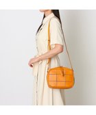 【アンビリオン/UNBILLION】のピークスピーク PEAKSPEAK / 牛革パッチワークスクエアショルダー 人気、トレンドファッション・服の通販 founy(ファニー) ファッション Fashion レディースファッション Fashion for Women 新作・新入荷 New Arrivals / New In パッチワーク Patchwork, Mixed Fabric ポケット Pocket, Pocket Detail ラウンド Round, Round Neck 財布 Wallet, Purse thumbnail キャメル|ID: prp329100004724995 ipo3291000000034143490
