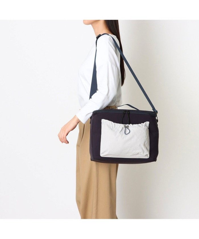 【アンビリオン/UNBILLION】のVERYコラボ カシュカシュ cachecache / ソフトクーラーバッグ インテリア・キッズ・メンズ・レディースファッション・服の通販 founy(ファニー) https://founy.com/ ファッション Fashion レディースファッション Fashion for Women バッグ Bags アウトドア Outdoor Clothing カラフル Colorful Design コラボ Collaboration, Collab コンパクト Compact, Small Size スポーツ Sports, Activewear 雑誌 Magazine, Fashion Magazine ハンド Hand, Handmade ミックス Mix, Mixed Style モチーフ Motif, Design Theme 再入荷 Restock / Back in Stock |ID: prp329100004724997 ipo3291000000035851186