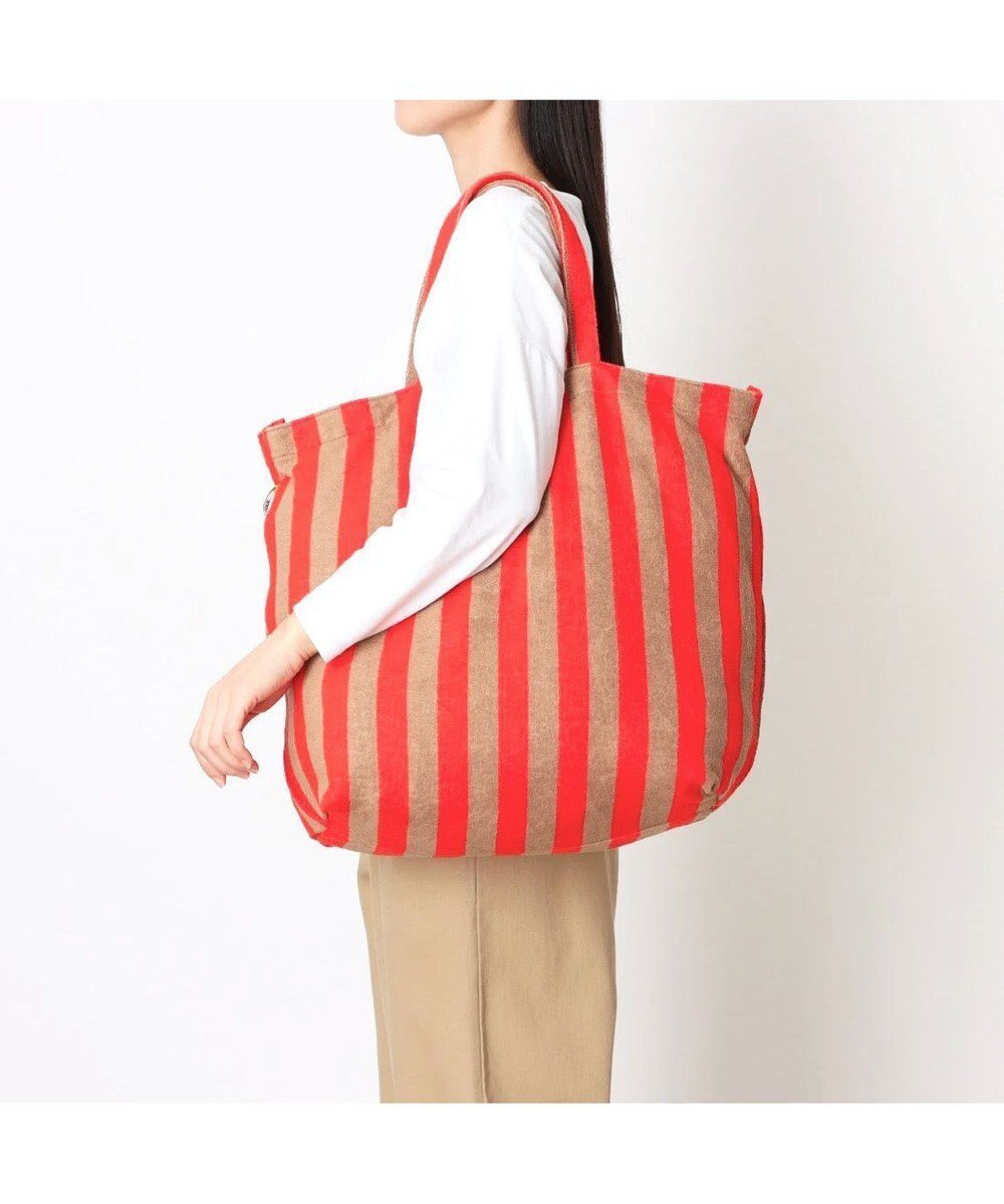 【アンビリオン/UNBILLION】のVERYコラボ カシュカシュ cachecache / リングカラビナ付パイルトート インテリア・キッズ・メンズ・レディースファッション・服の通販 founy(ファニー) ファッション Fashion レディースファッション Fashion for Women バッグ Bags カラフル Colorful Design キーホルダー Keychain, Key Holder コラボ Collaboration, Collab コンパクト Compact, Small Size ストライプ Stripe, Striped Pattern 雑誌 Magazine, Fashion Magazine タオル Towel, Bath Towel ハンド Hand, Handmade 帽子 Hat, Headwear ミックス Mix, Mixed Style モチーフ Motif, Design Theme 再入荷 Restock / Back in Stock 旅行 Travel レッド|ID: prp329100004724998 ipo3291000000034143501