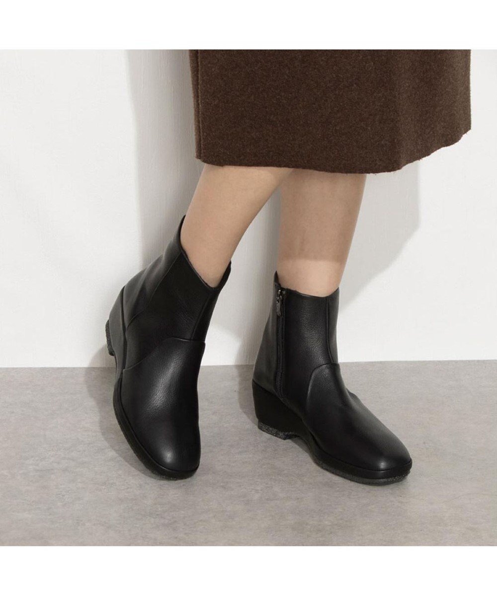 【モード エ ジャコモ/MODE ET JACOMO】のD ICI ウェッジソールスクエアトゥブーツ インテリア・キッズ・メンズ・レディースファッション・服の通販 founy(ファニー) ファッション Fashion レディースファッション Fashion for Women エレガント 上品 Elegant クロコ Crocodile, Croc Embossed 軽量 Lightweight, Ultra Light ショート Short, Short Length シンプル Simple, Minimal フォルム Silhouette, Form プラット Platform, Platform Shoes マニッシュ Mannish, Boyish A/W・秋冬 Autumn/Winter 日本製 Made In Japan ブラック|ID: prp329100004725020 ipo3291000000034143577