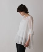 【グレース コンチネンタル/GRACE CONTINENTAL】のフィルムジャガードフリルトップ ホワイト|ID: prp329100004725213 ipo3291000000034628577