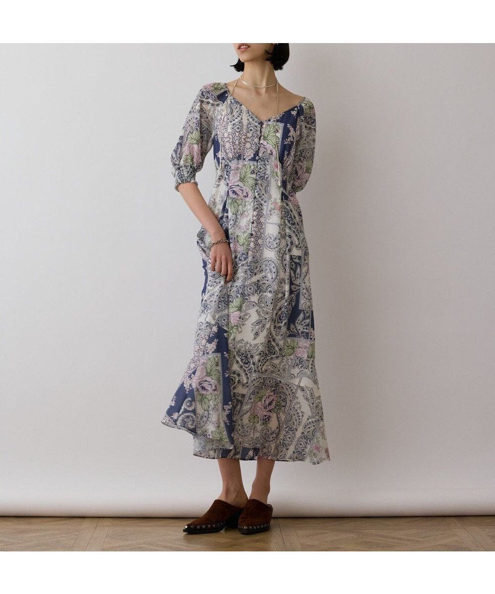 【グレース コンチネンタル/GRACE CONTINENTAL】のスカーフプリントドレス インテリア・キッズ・メンズ・レディースファッション・服の通販 founy(ファニー) ファッション Fashion レディースファッション Fashion for Women ワンピース Dresses フォーマル・パーティードレス・結婚式用ドレス Elegant & Casual Dresses ウエスタン Western Style ヴィンテージ Vintage Style 春 Spring 今季 This Season, Current Season シェイプ Shape, Slim Fit シフォン Chiffon, Lightweight Fabric シャーリング Shirring, Ruched パッチワーク Patchwork, Mixed Fabric プリント Print, Printed Pattern リラックス Relax, Relaxed Fit S/S・春夏 SS, Spring/Summer, Warm Season おすすめ Recommended / Our Picks 夏 Summer ネイビー|ID: prp329100004725224 ipo3291000000034144847