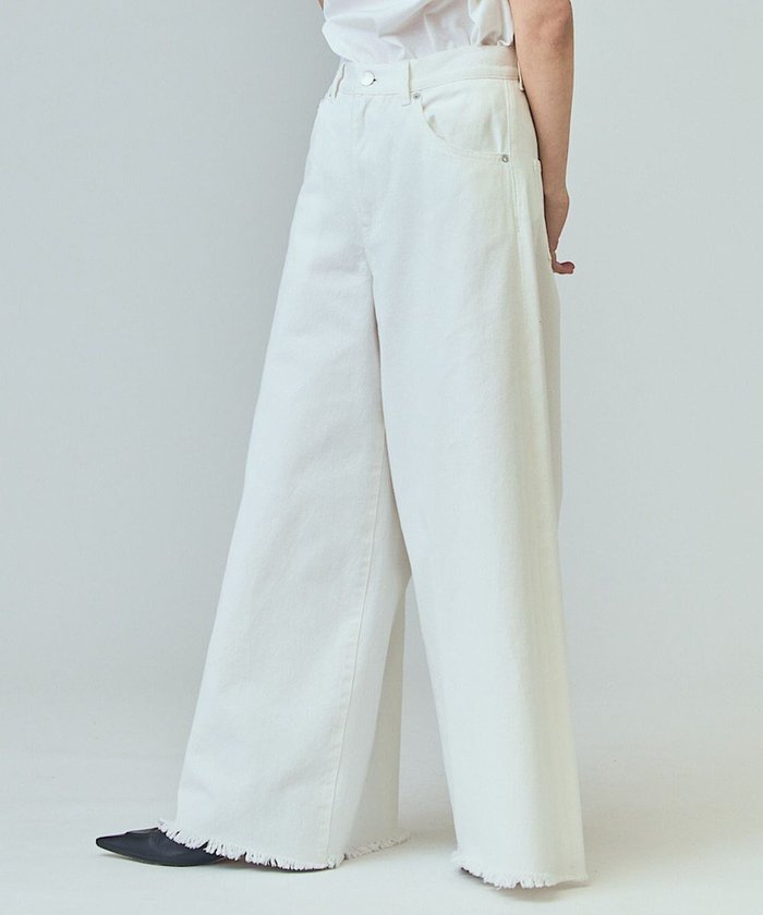 【グレース コンチネンタル/GRACE CONTINENTAL】のバギーデニムパンツ インテリア・キッズ・メンズ・レディースファッション・服の通販 founy(ファニー) https://founy.com/ ファッション Fashion レディースファッション Fashion for Women パンツ Pants & Trousers デニムパンツ・ジーンズ・美脚デニム Denim Jeans & Pants デニム Denim, Jeans Material フリンジ Fringe, Tassel マキシ Maxi, Full Length 夏 Summer S/S・春夏 SS, Spring/Summer, Warm Season A/W・秋冬 Autumn/Winter |ID: prp329100004725238 ipo3291000000034144912