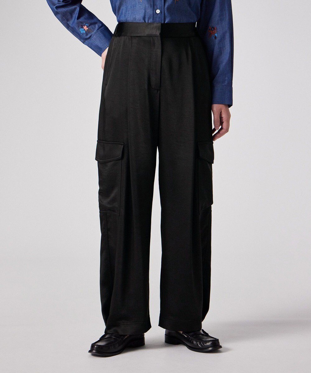 【ポール スミス/Paul Smith】のサテン ミリタリー カーゴパンツ 人気、トレンドファッション・服の通販 founy(ファニー) 　ファッション　Fashion　レディースファッション　Fashion for Women　パンツ　Pants & Trousers　おすすめ　Recommended / Our Picks　カーゴパンツ　Cargo Pants, Utility Pants　サテン　Satin, Glossy Fabric　シンプル　Simple, Minimal　ストレート　Straight, Straight Cut　ドレープ　Drape, Draping Fabric　フラップ　Flap, Flap Pocket　フロント　Front, Front Design　ポケット　Pocket, Pocket Detail　ミリタリー　Military, Army Style　リラックス　Relax, Relaxed Fit　エレガント 上品　Elegant　夏　Summer　S/S・春夏　SS, Spring/Summer, Warm Season　A/W・秋冬　Autumn/Winter　 other-1|ID: prp329100004725282 ipo3291000000034496765