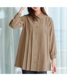 【ティアクラッセ/Tiaclasse】の【洗える】ピーチスキンプリーツシャツチュニック 人気、トレンドファッション・服の通販 founy(ファニー) ファッション Fashion レディースファッション Fashion for Women トップス・カットソー Cut & Sew Tops シャツ・ブラウス・オフィスカジュアル Elegant Blouses & Button-Ups アクセサリー Fashion Accessories エレガント 上品 Elegant 洗える Machine Washable 秋 Autumn カーディガン Cardigan, Knitwear クラシック Classic, Timeless Style シューズ Shoes, Footwear チュニック Tunic, Long Top ピーチ Peach, Soft Touch プリーツ Pleats, Pleated ポケット Pocket, Pocket Detail リラックス Relax, Relaxed Fit 冬 Winter / This Winter A/W・秋冬 Autumn/Winter 再入荷 Restock / Back in Stock 新作・新入荷 New Arrivals / New In thumbnail ベージュ|ID: prp329100004725307 ipo3291000000034145320