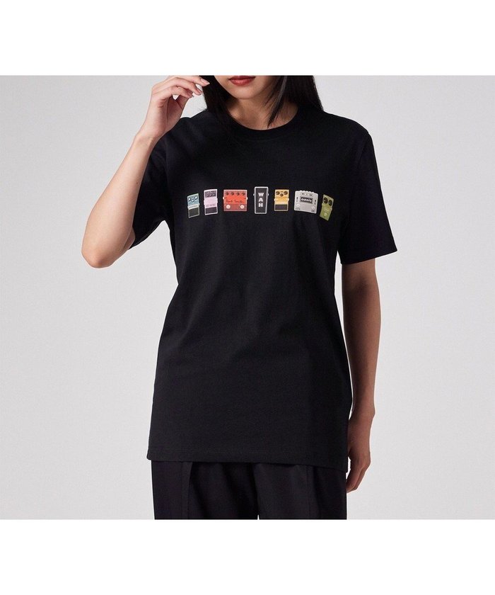 【ポール スミス/Paul Smith】のPaul Smith × Oasis ギターペダル Tシャツ インテリア・キッズ・メンズ・レディースファッション・服の通販 founy(ファニー) https://founy.com/ ファッション Fashion レディースファッション Fashion for Women トップス・カットソー Cut & Sew Tops シャツ・ブラウス・オフィスカジュアル Elegant Blouses & Button-Ups ロングTシャツ・Tシャツ Longline T-Shirts & Tees カットソー・ベーシックTシャツ Cut-and-Sewn Tops / Stretch Tees & Basics カットソー Cut and Sewn Top テクスチャー Texture, Textured Fabric 半袖 Short Sleeve, Half Sleeve 夏 Summer S/S・春夏 SS, Spring/Summer, Warm Season A/W・秋冬 Autumn/Winter |ID: prp329100004725328 ipo3291000000034145421